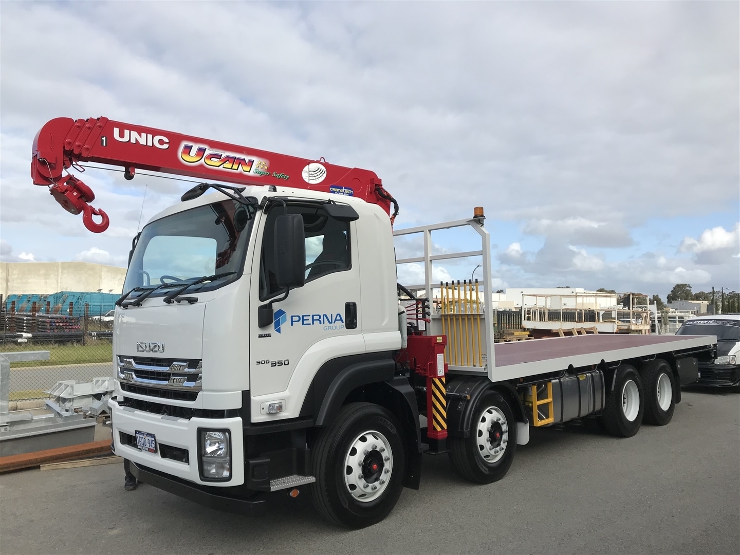 Bushland Ridge Office and Warehouse — 112 ton